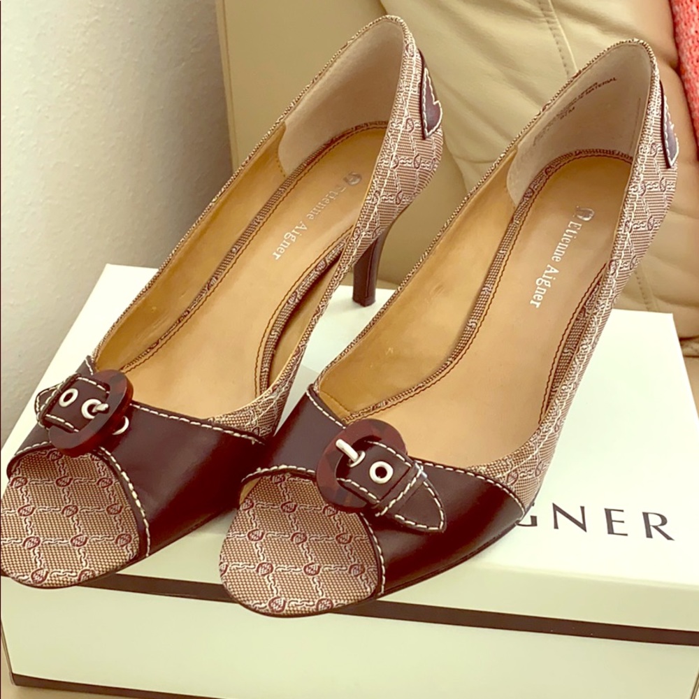 Heels by Etienne Aigner